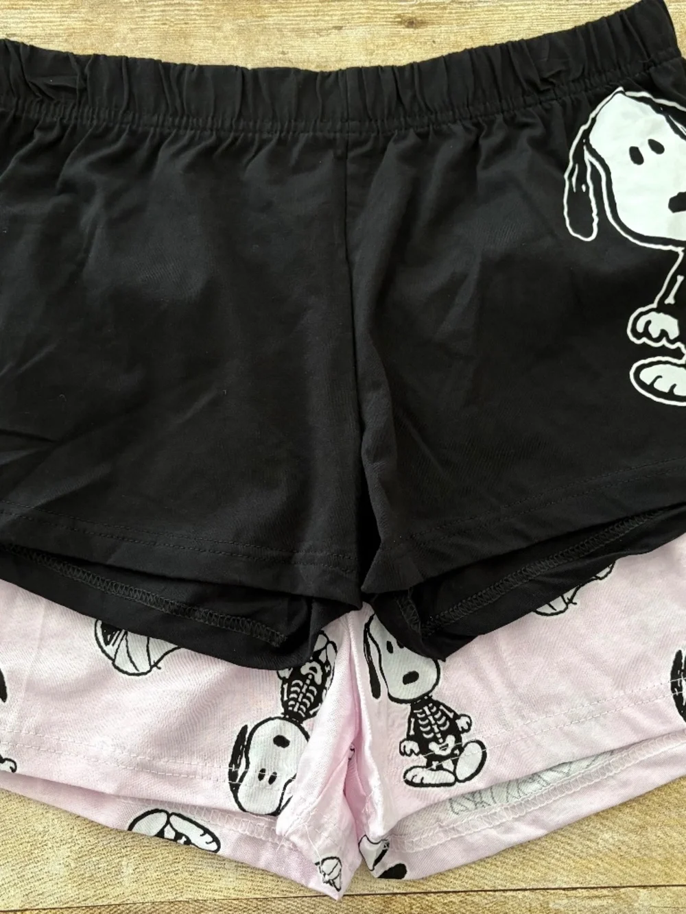 2 Pair Snoopy Peanuts Sleep Lounge Shorts Halloween Size M NWOT